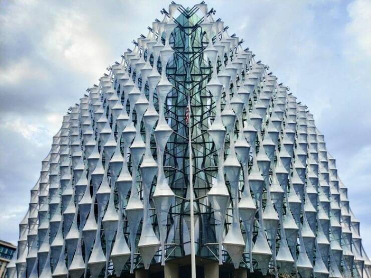 Architectural Marvels: Extraordinary Buildings That Defy Earthly Conventions