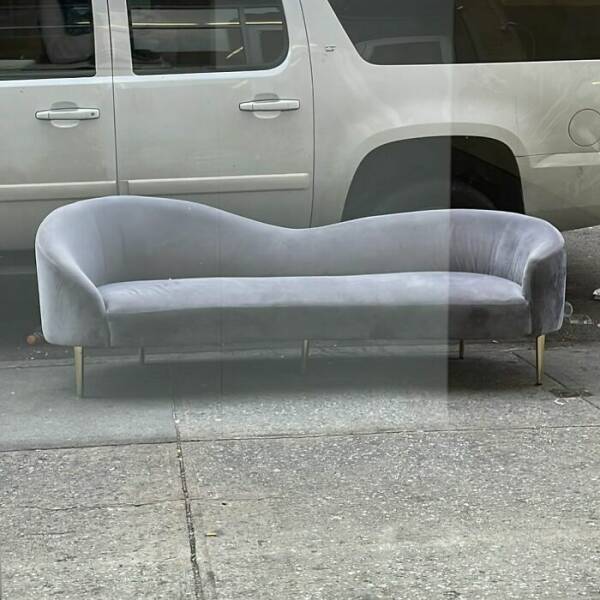 Heartwarming Moments When People Left Surprises For Others