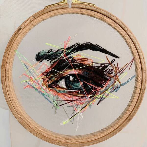 Needlework Wonders: Realistic Embroidery Patterns On Tulle By Talented Artist
