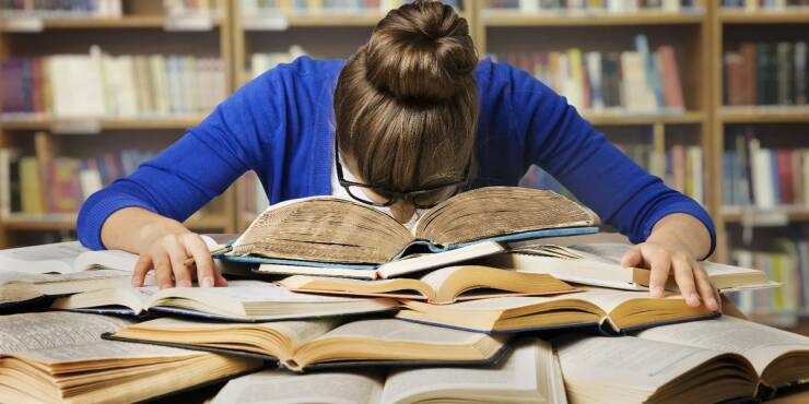 4 Things College Students Can Do To Destress During Midterms and Finals