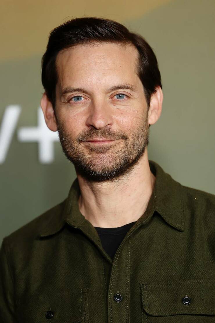 Aging Illusions: Celebrities Who Are Surprisingly Older Than You Think