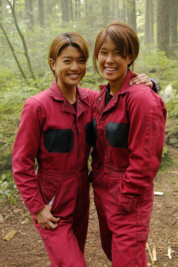 Captivating Pictures Of Actors With Their Stunt Doubles