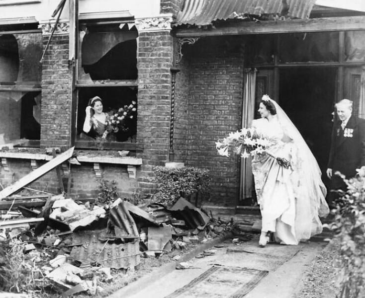 Eye-Opening Historical Photos That Offer A New Perspective