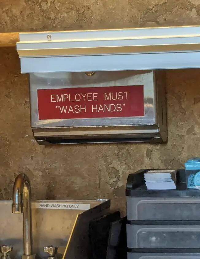 Signs That Put Comedians To Shame With Their Humor