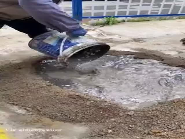 An Ordinary Labor Lesson In A Chinese Kindergarten