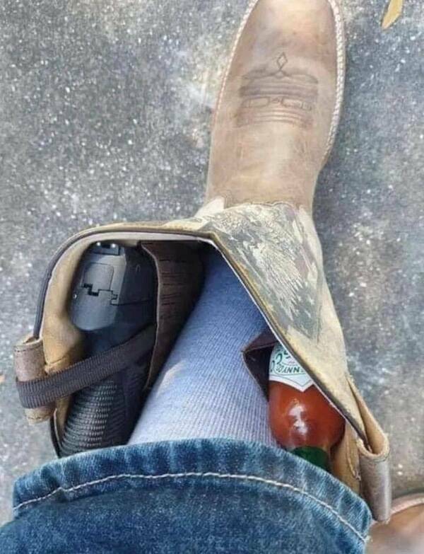 Everythings Bigger In Texas: Hilarious Pics And Memes