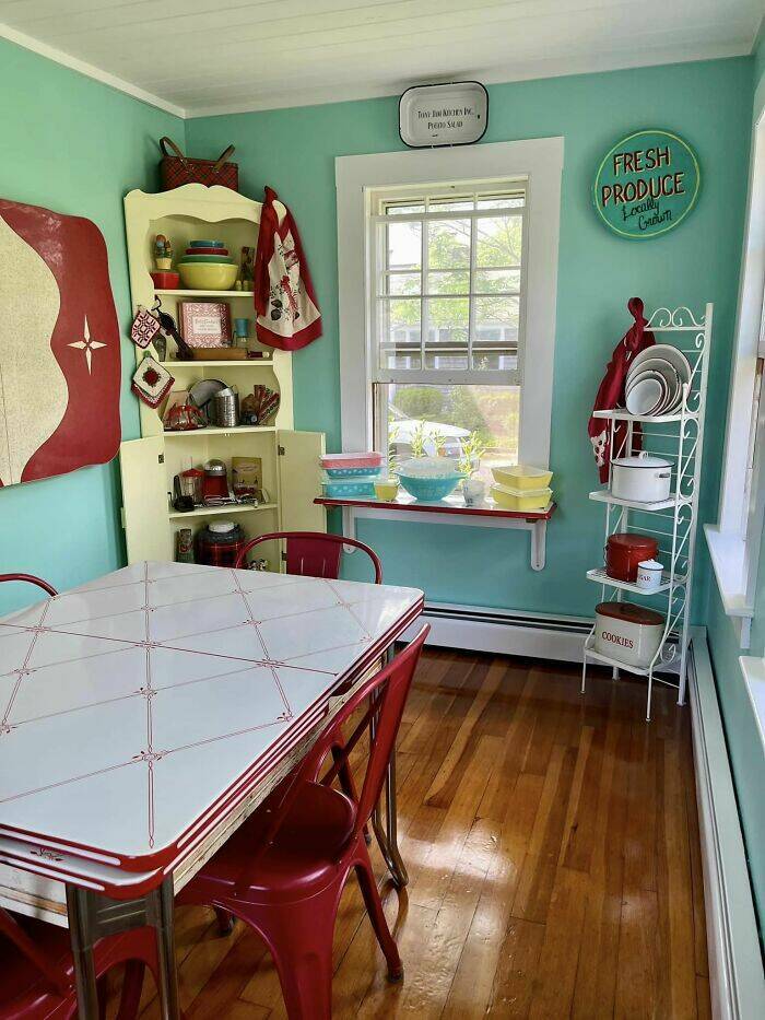 Vintage Kitchens That Outshine Modern Designs