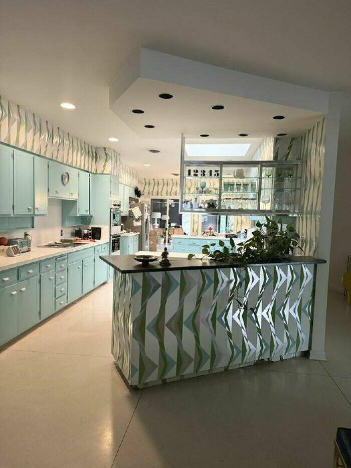 Vintage Kitchens That Outshine Modern Designs