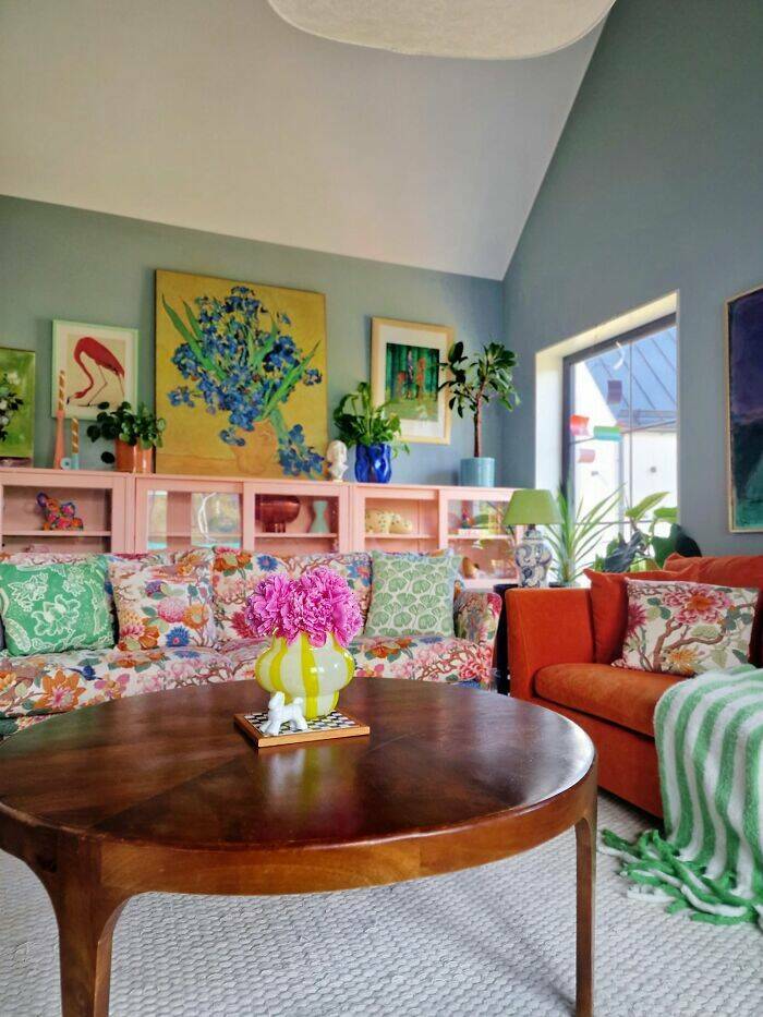 Maximalist Marvels: Homes That Celebrate More Is More