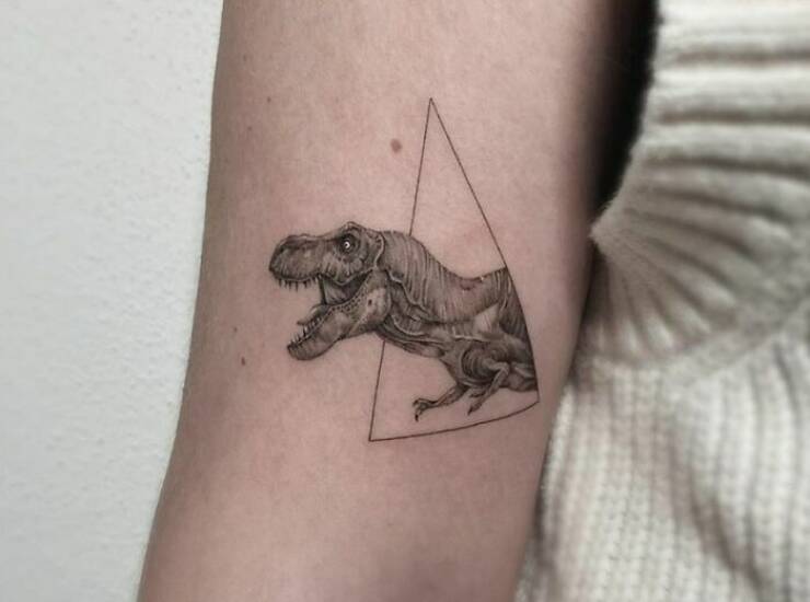 Amazing Dinosaur Tattoo Designs Done Right