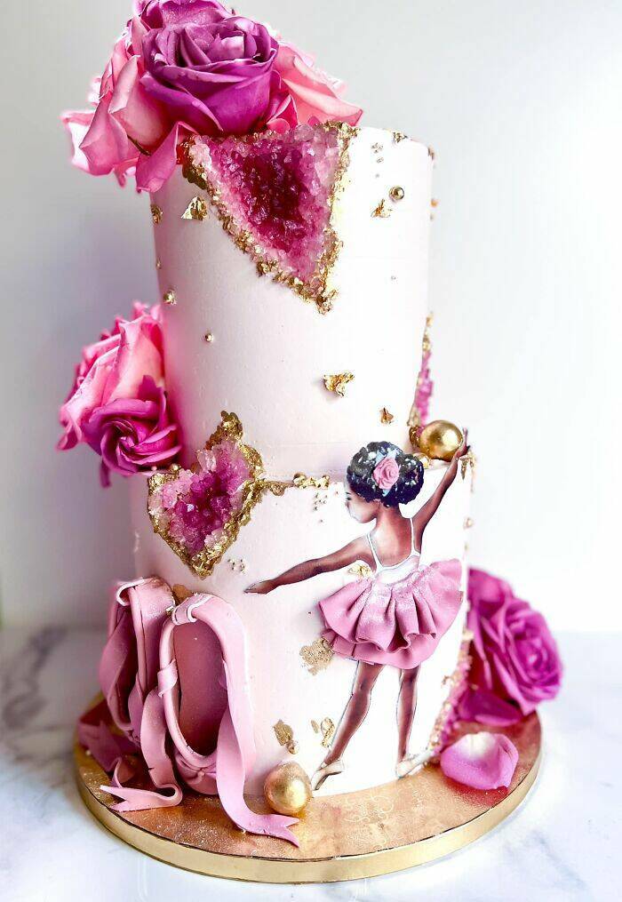 Cakes So Beautiful, They’re Almost Too Good To Eat