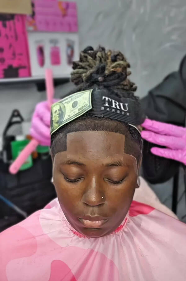 Outrageous And Eccentric Haircuts For The Brave Outrageous And Eccentric Haircuts For The Brave