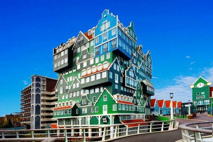 Unique And Bizarre Buildings From Around The World