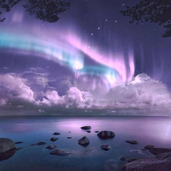 Stunning Photos That Showcase The Beauty Of The Universe