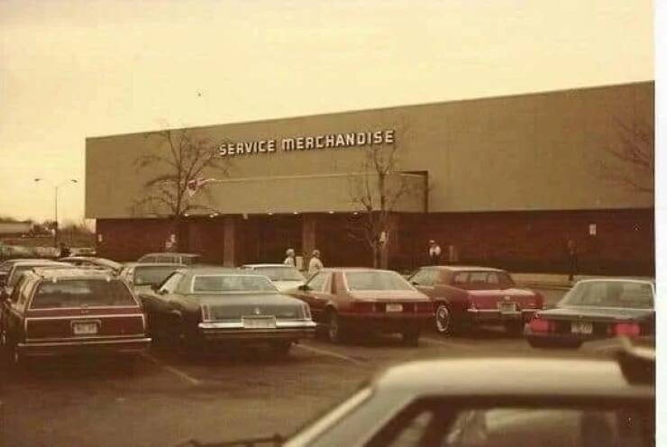 Vintage Mall Photos That Take You Back In Time