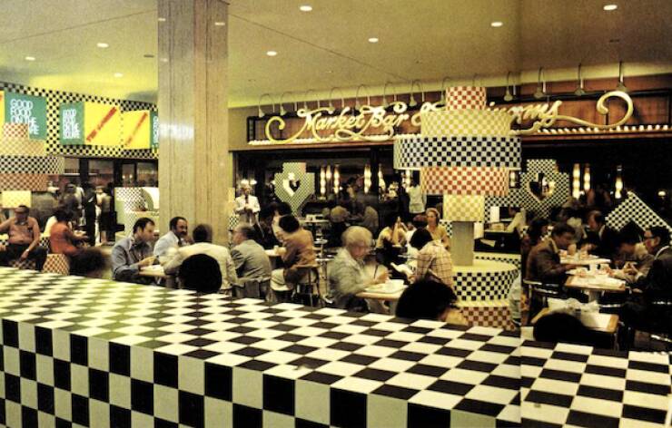 Vintage Mall Photos That Take You Back In Time