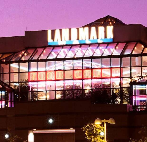 Vintage Mall Photos That Take You Back In Time