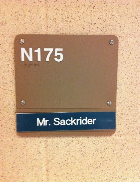 Photos So Funny They’ll Have You Crying With Laughter