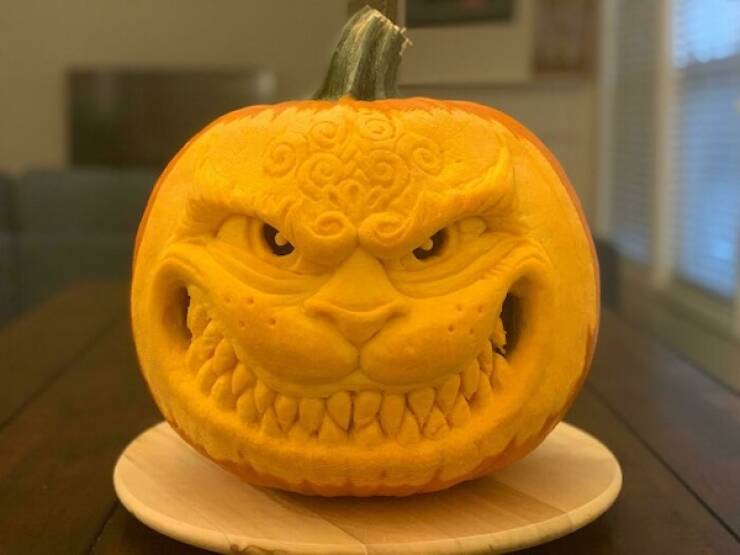 Insanely Creative Jack-o’-Lantern Designs To Inspire Your Halloween