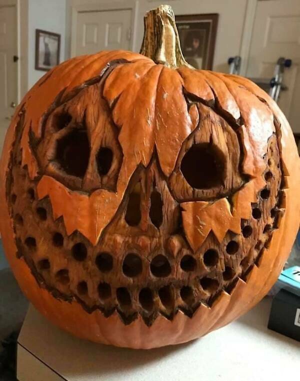 Insanely Creative Jack-o’-Lantern Designs To Inspire Your Halloween
