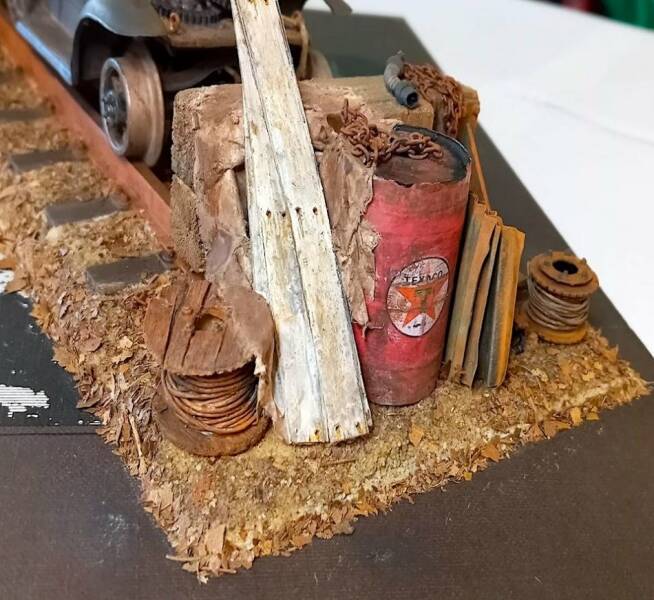 Stunning High-Res Look At A 1930s Model Train Station