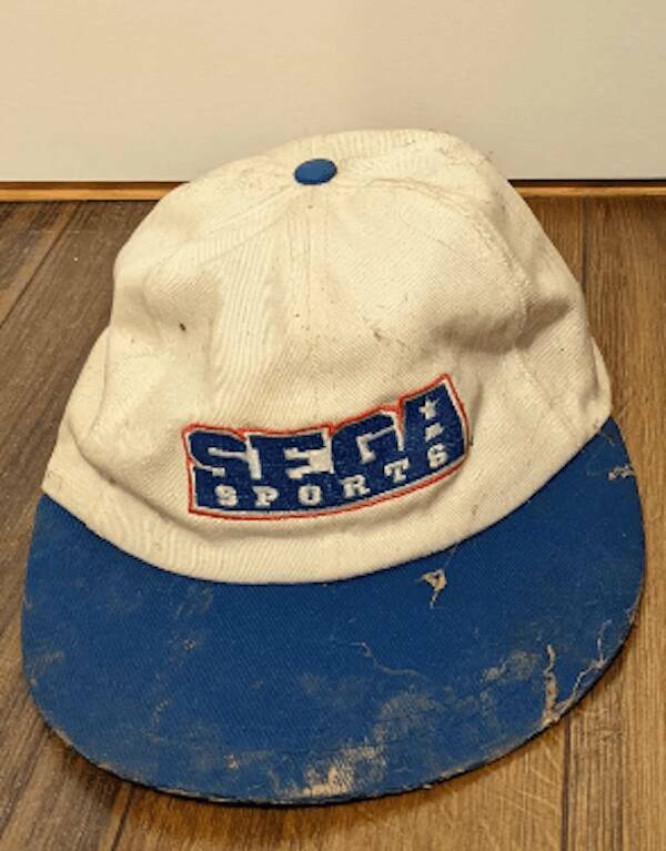 The Best Hat Rack Gems You’ll Only Find At Thrift Stores