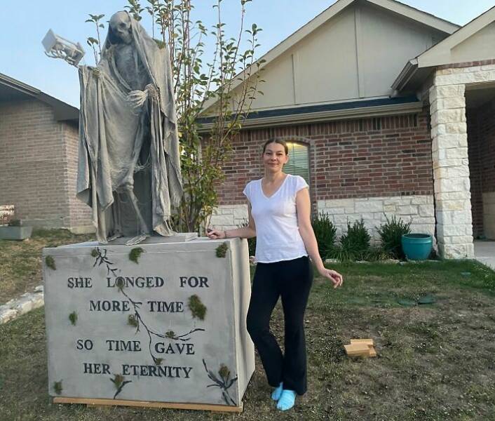 Epic Halloween Yard Displays That Took Spooky To The Next Level