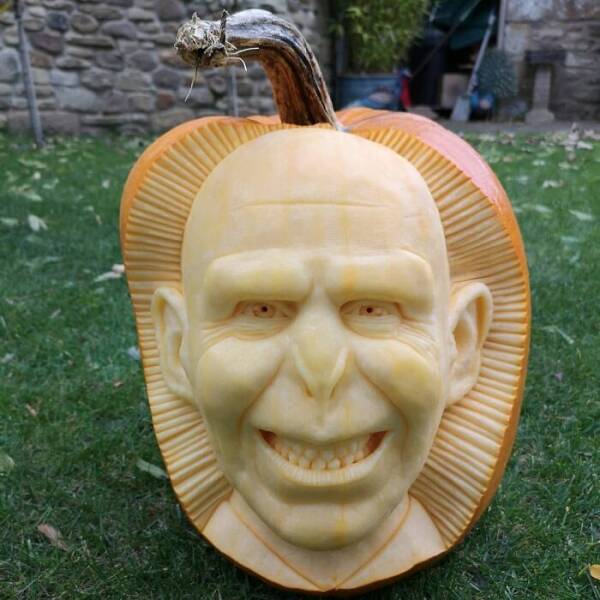 The Coolest Carvings Youll Ever See