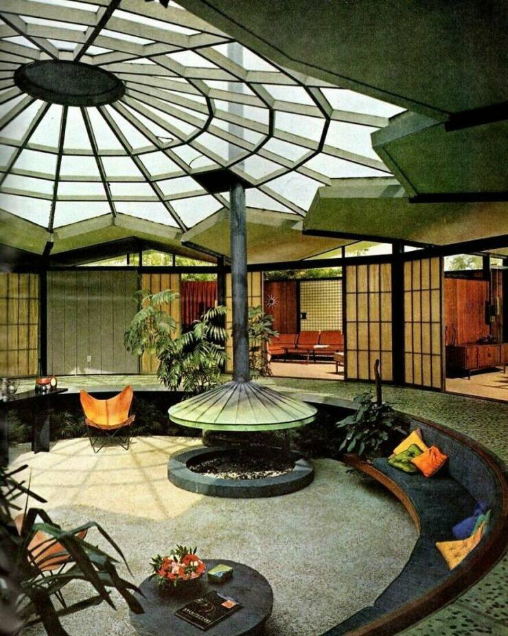 Captivating Interiors From The ’50s To The ’80s