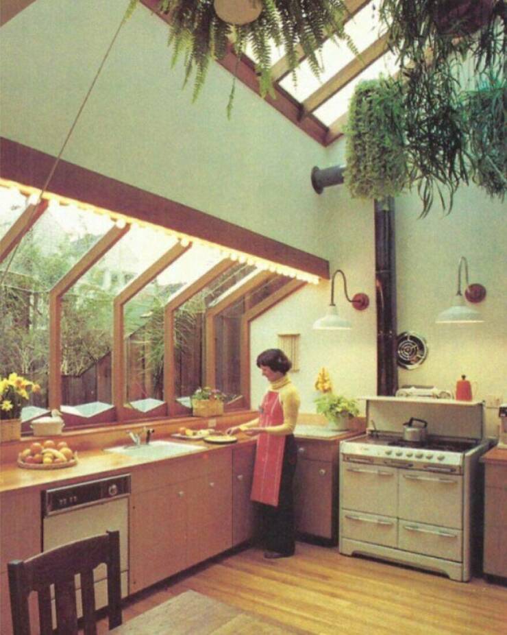 Captivating Interiors From The ’50s To The ’80s