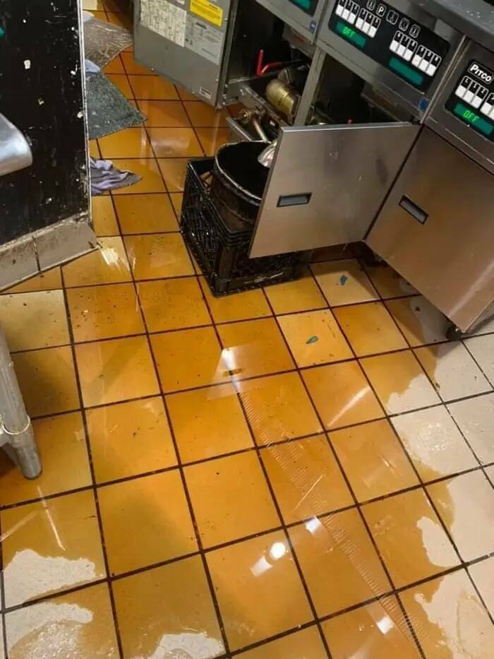 Epic Pro Kitchen Disasters Caught On Camera