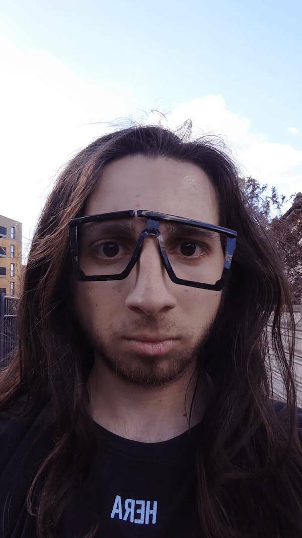 Cringe-Worthy Photos From The Past That People Wish They Could Forget Cringe-Worthy Photos From The Past That People Wish They Could Forget