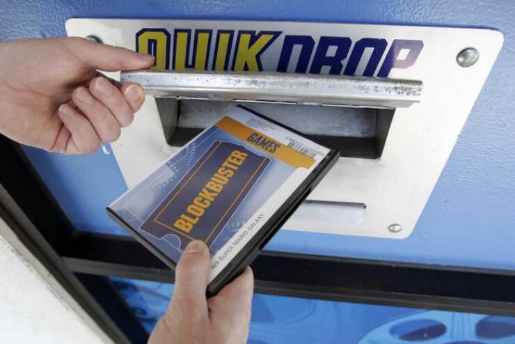 Nostalgic Photos That Will Take Anyone Over 30 On A Trip Down Memory Lane