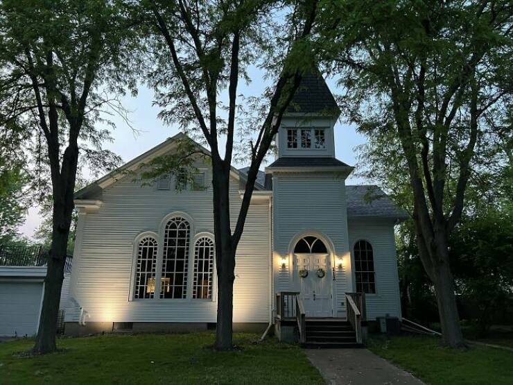 Century-Old Homes With Enduring Beauty And Charm