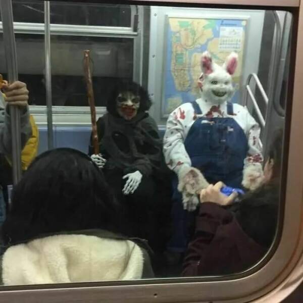 Bizarre Subway Encounters You Wont Believe