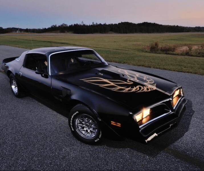 Jaw-Dropping Muscle Car Shots