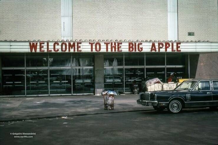 Throwback To 1990s New York