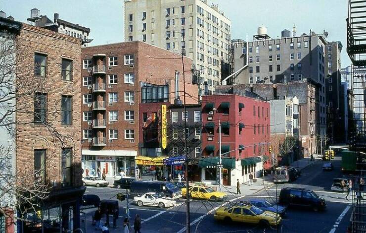 Throwback To 1990s New York