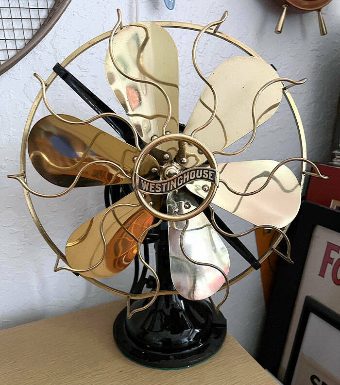 Vintage Treasures From The 20th Century You Rarely Spot Today