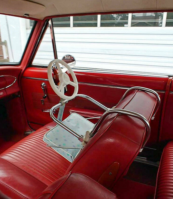 Vintage Treasures From The 20th Century You Rarely Spot Today