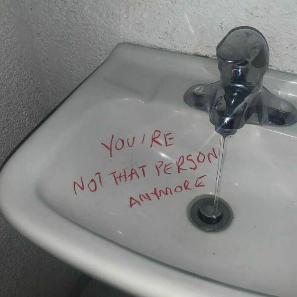 Inspirational Signs That Remind Us Of What Truly Matters