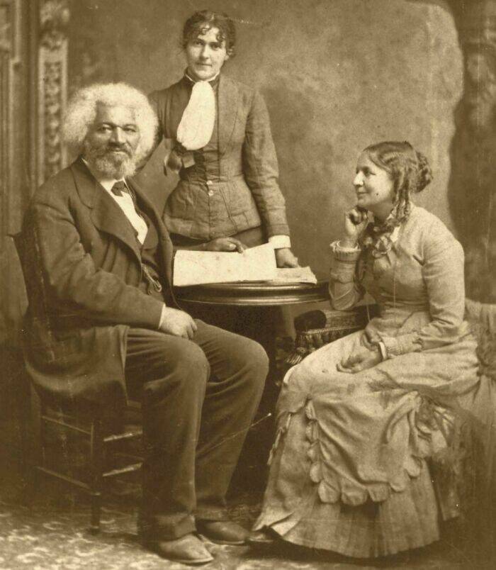 Historical Photos That Tell Incredible Stories