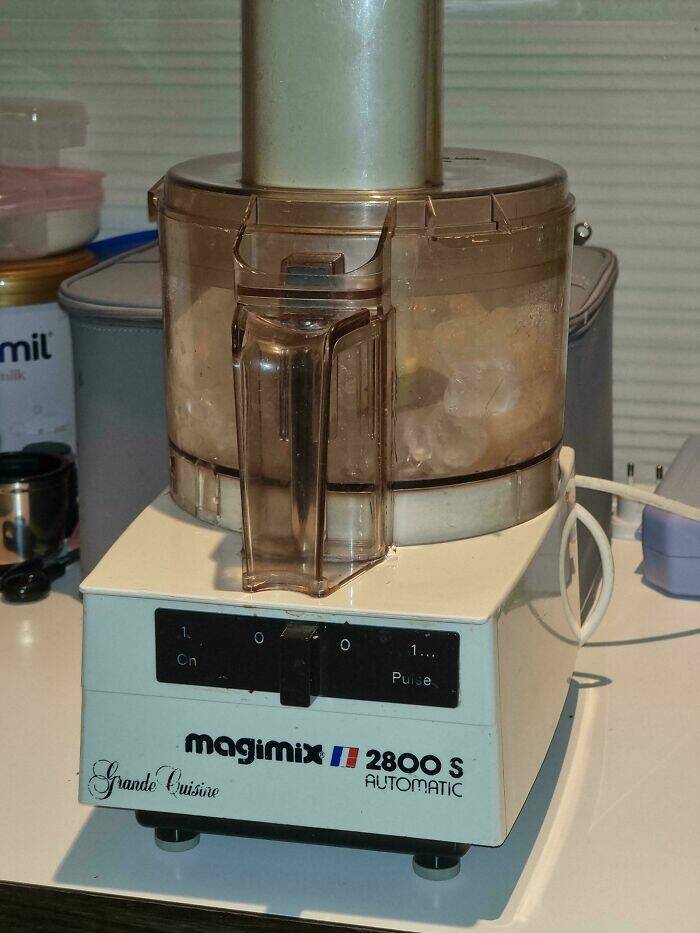 Sad Truths About Consumerism Shared By People Who’ve Had Enough