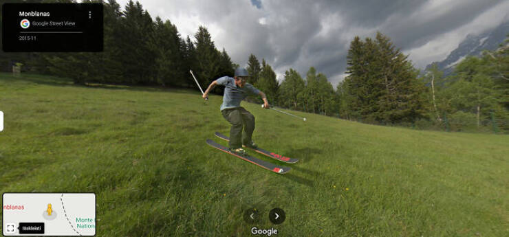 Hilarious Moments Captured by Google Street View