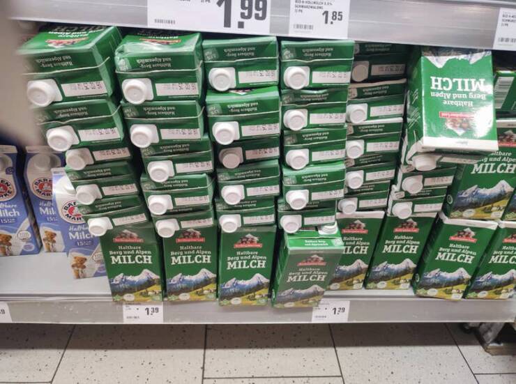 Hilarious Employee Fails You Can’t Help But Laugh At Hilarious Employee Fails You Can’t Help But Laugh At