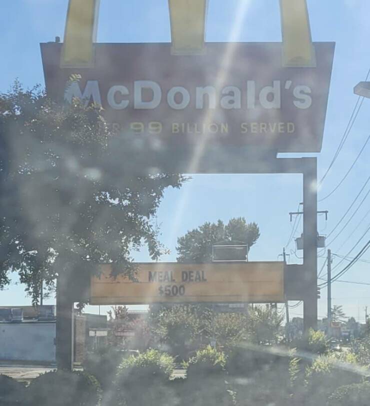 Hilarious Employee Fails You Can’t Help But Laugh At Hilarious Employee Fails You Can’t Help But Laugh At