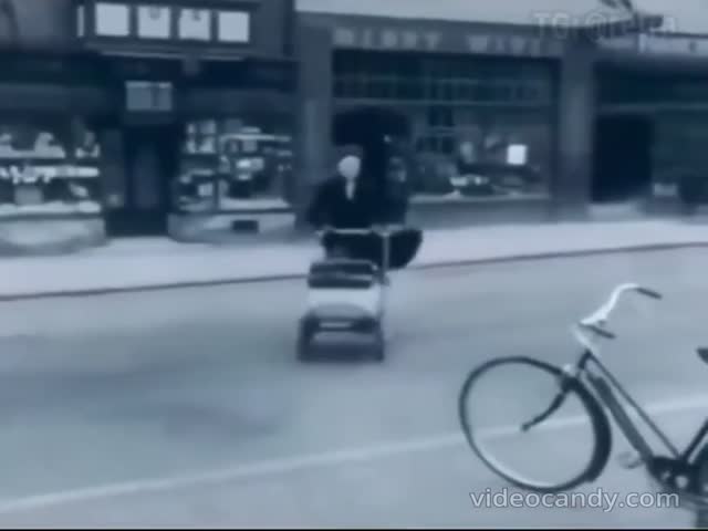 100 Year Old Baby Stroller