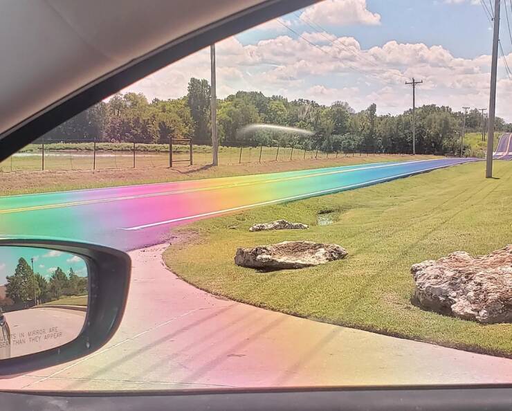 Bizarre Moments That Feel Like A Glitch In The Matrix