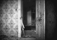 Terrifying Photo Stories That Will Keep You Up At Night