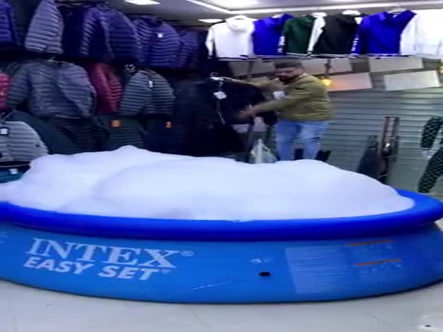 Crash Test Of A Waterproof Jacket From A Seller In Pakistan